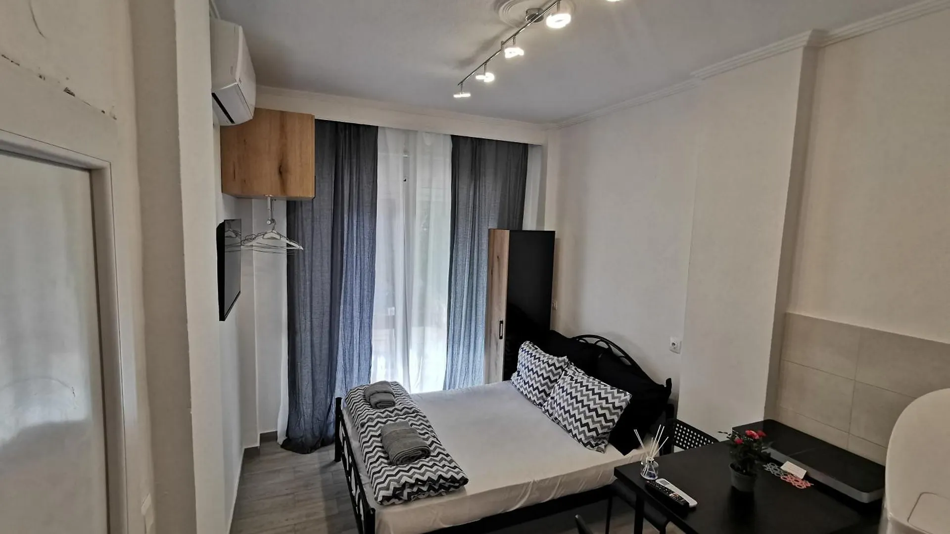 Apartament Adamant Studios Nea Moudania Grecia